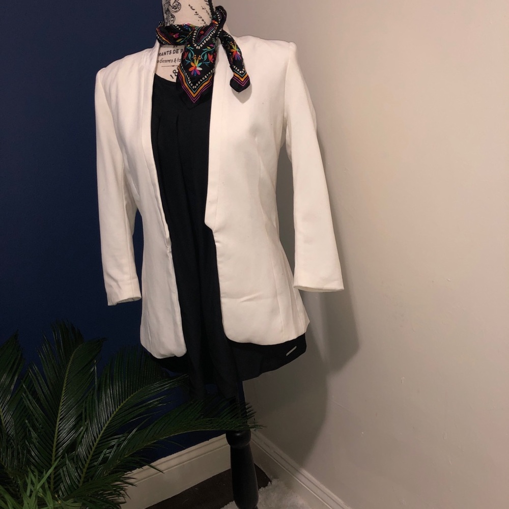 Michael Kors Sleeveless Shirt - M